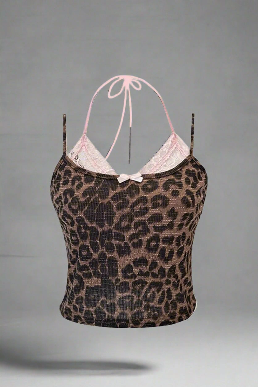Delicate Lace Crop Top: A Flirty Patchwork Camisole for Summer Nights.